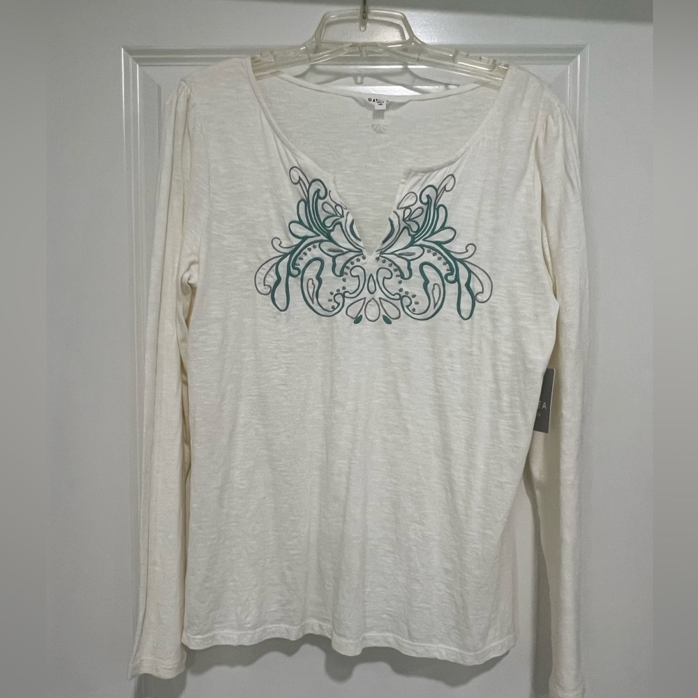 Athleta Del Toro Dove LS shirt